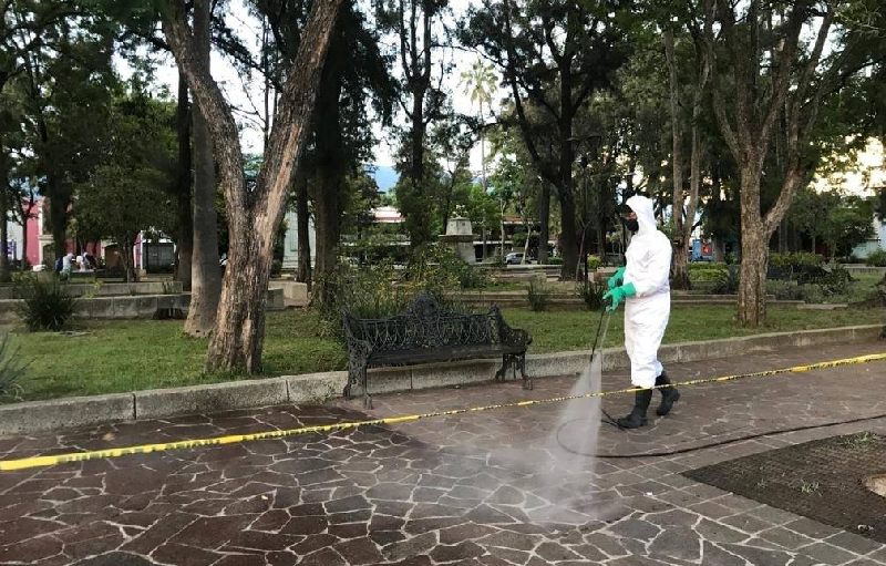 Ventajas de la sanitizaci&oacute;n en interiores y exteriores